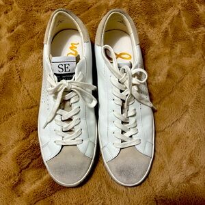 Sam Edelman distressed  Size 10 Women’s shoes.